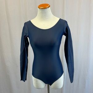 Leveret blue long sleeve scoop neck leotard dance sz S New with tags never worn